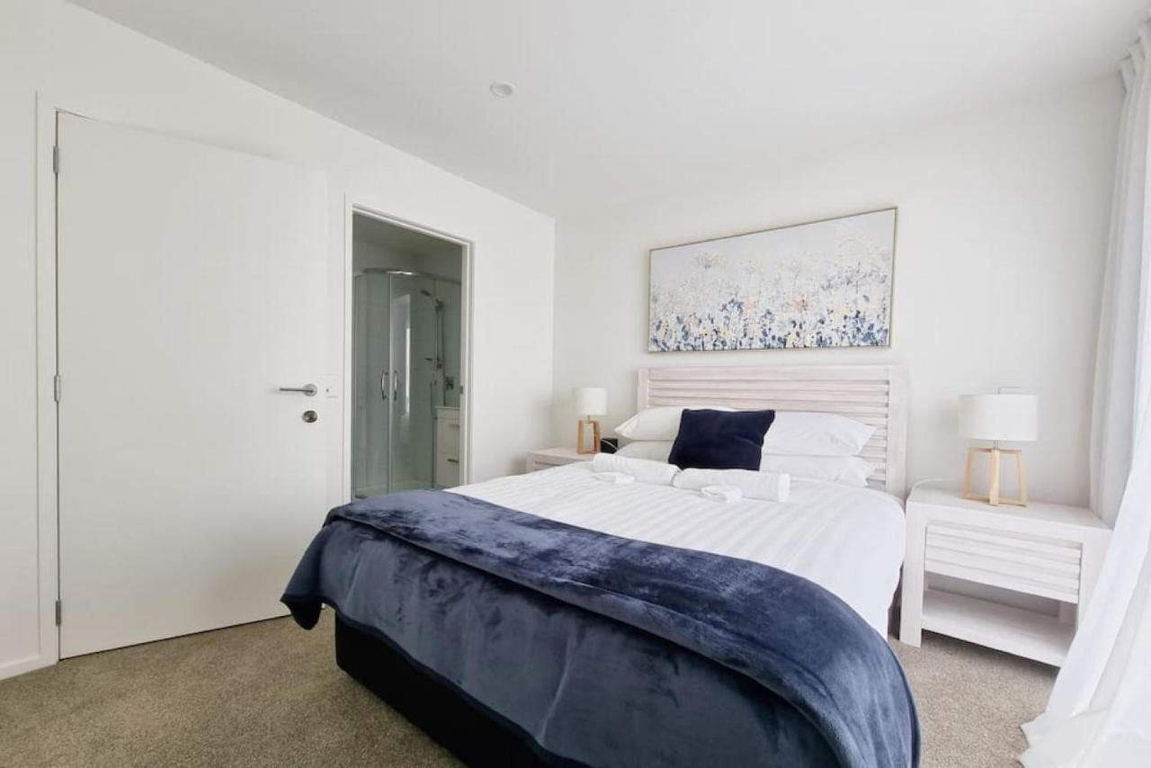 Huntington Townhouse With Patio And Parking Villa Auckland Exterior photo